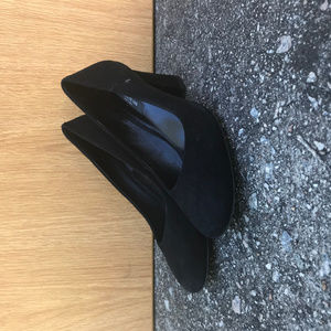 Women's Size 6 Black Lafayette 148